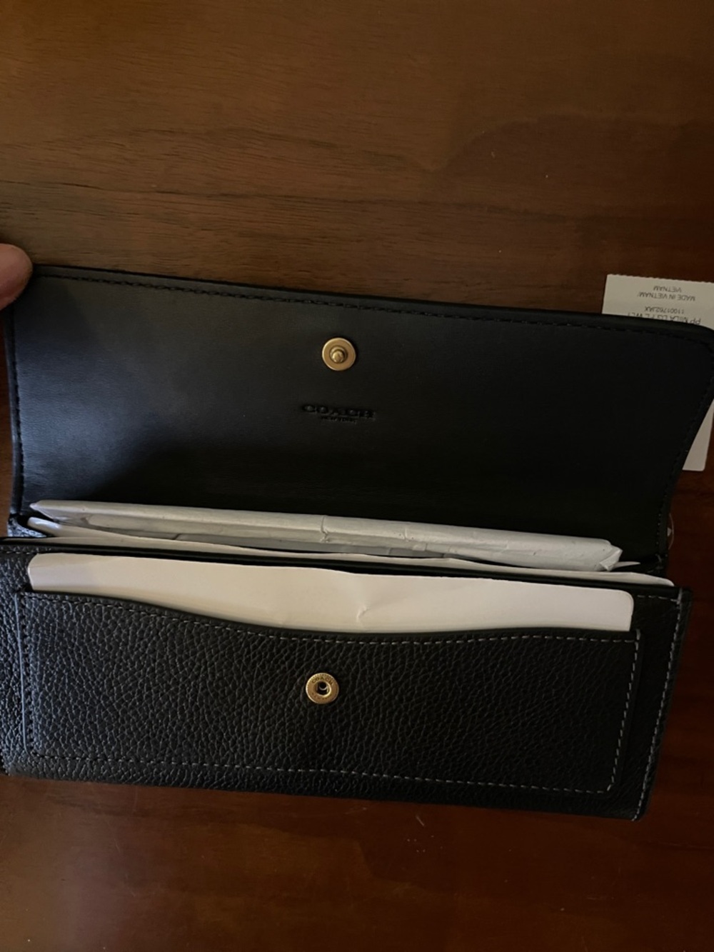 Coach Black Pebbled Leather Long Wallet with Gold 'C' Logo - Picture 2 of 3